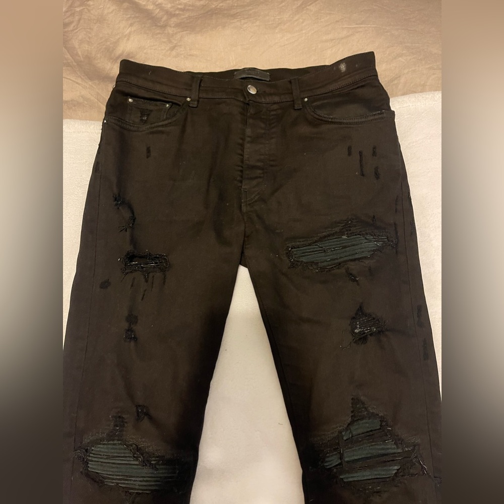 AMIRI mens trashed Skinny Pants